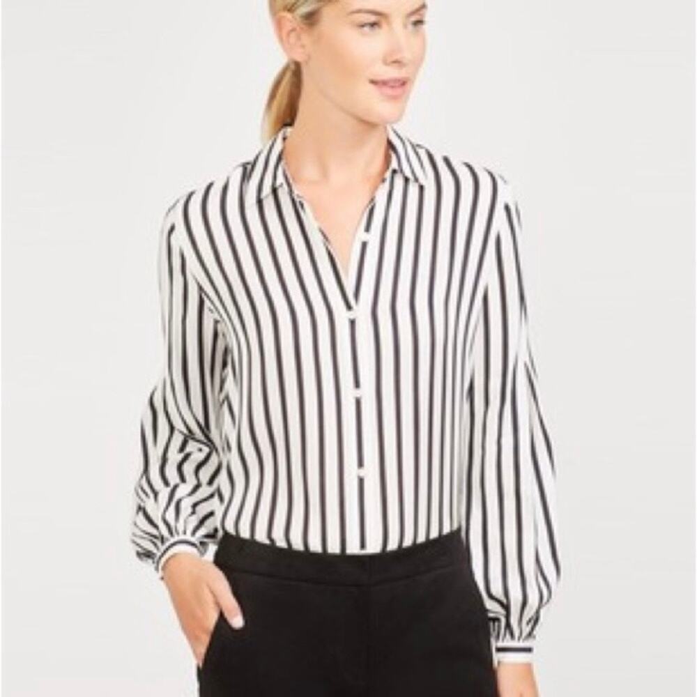 J McLaughlin Trisa Blouse XS Black White Stripes Long Sleeve